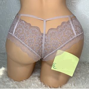 🪞 NEW VS scallop trim open back cheeky pantie lingerie small victorias secret